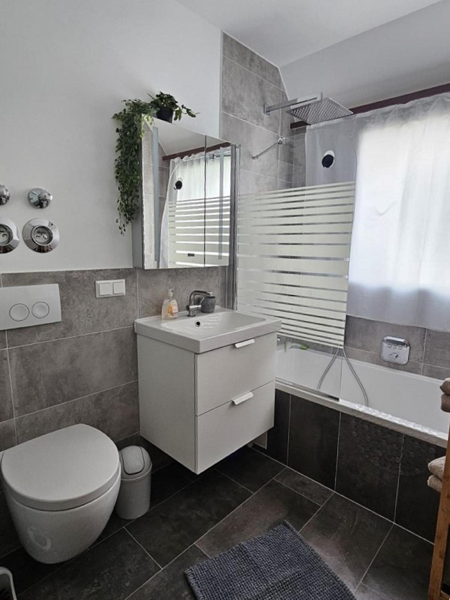 Ferienwohnung Im Schwarzwald Unterkirnach Esterno foto